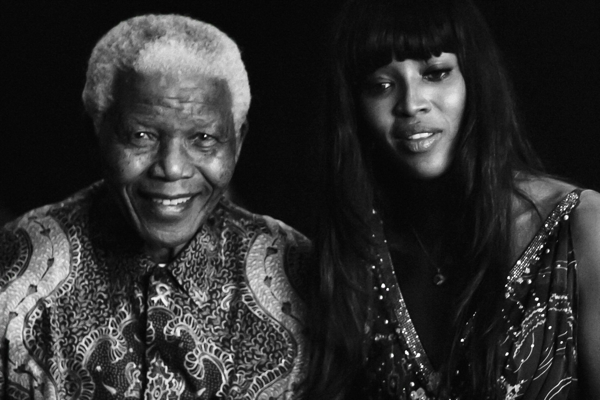 JOHANNESBURG, SOUTH AFRICA - NOVEMBER 30: Nelson Mandela and Supermodel Naomi Campbell at the Press Conference for the 46664 World Aids Day Concert at Gallagher Estate in Gauteng - South Africa, November 30, 2007 (Photo by Michelly Rall/WireImage) *** Local Caption *** Nelson Mandela and Naomi Campbell